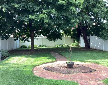 221 Grand Avenue - Photo Thumbnail 39
