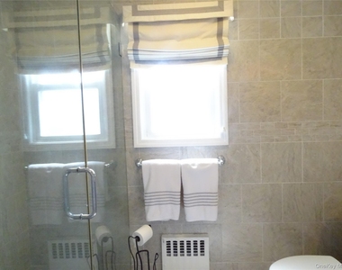 221 Grand Avenue - Photo Thumbnail 12