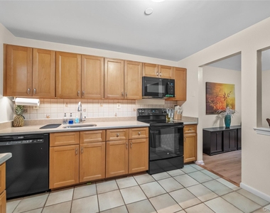 508 Central Park Avenue - Photo Thumbnail 13