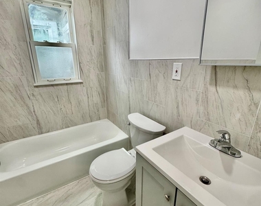 320 Jericho Turnpike - Photo Thumbnail 4