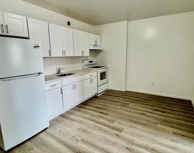 320 Jericho Turnpike - Photo Thumbnail 1