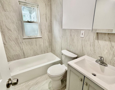 320 Jericho Turnpike - Photo Thumbnail 3