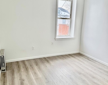 320 Jericho Turnpike - Photo Thumbnail 11