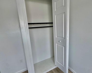 320 Jericho Turnpike - Photo Thumbnail 7