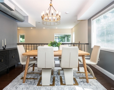 17 Edgewood Avenue - Photo Thumbnail 10
