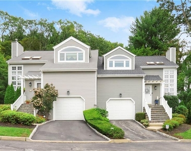 4 Pinewood Circle - Photo Thumbnail 23