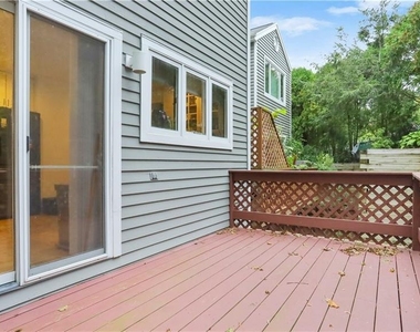 4 Pinewood Circle - Photo Thumbnail 9