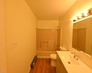 217 1st Street - Photo Thumbnail 13