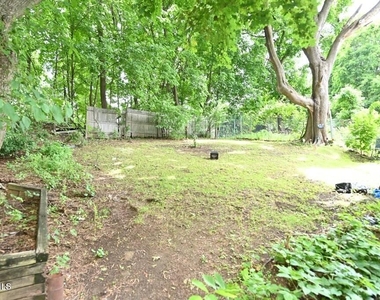 217 1st Street - Photo Thumbnail 15