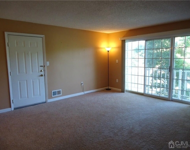 313 Wimbeldon Court - Photo Thumbnail 1