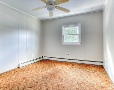 22 Baker Drive - Photo Thumbnail 6