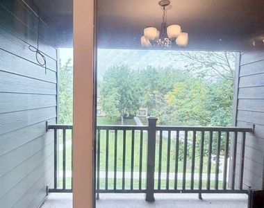 1306 Sayre Drive - Photo Thumbnail 25