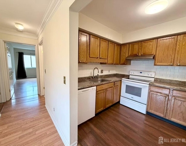 1306 Sayre Drive - Photo Thumbnail 21