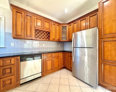 69 Mercer Street - Photo Thumbnail 4