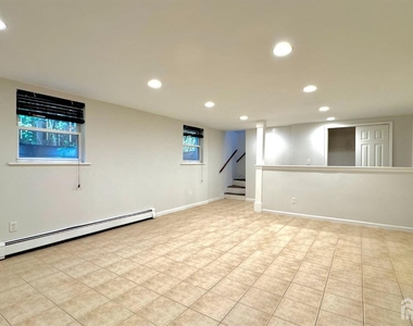 69 Mercer Street - Photo Thumbnail 11