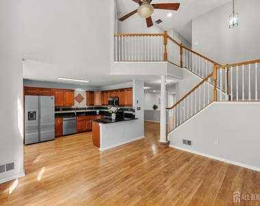 16 Lee Court - Photo Thumbnail 14