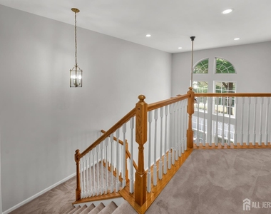 16 Lee Court - Photo Thumbnail 39