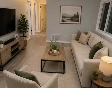 183 E Henry Place E - Photo Thumbnail 17
