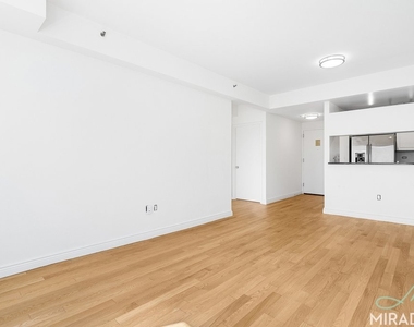 60 W 23rd Street - Photo Thumbnail 1