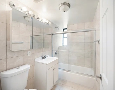 323 E 90th Street - Photo Thumbnail 10
