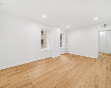 106 Central Park S - Photo Thumbnail 4