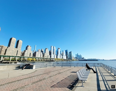 106 Central Park S - Photo Thumbnail 16