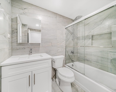 106 Central Park S - Photo Thumbnail 5
