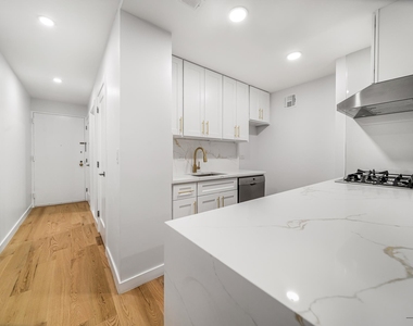 106 Central Park S - Photo Thumbnail 20