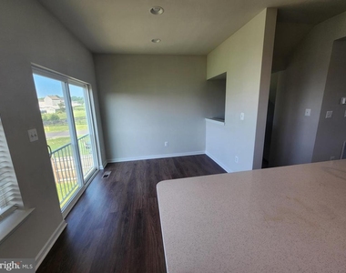26 Kirby Court - Photo Thumbnail 5