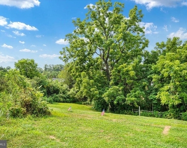 9028 Stonewall Jackson Highway - Photo Thumbnail 18