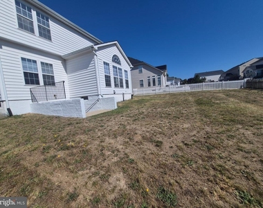 5207 Linden Drive - Photo Thumbnail 23