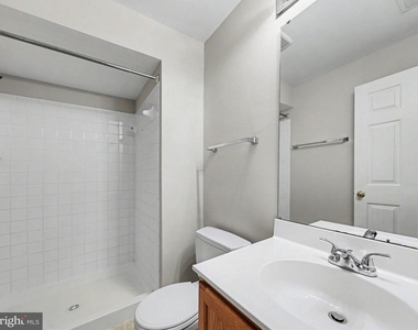 5641 Eppes Island Place - Photo Thumbnail 14