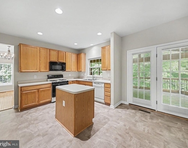 5641 Eppes Island Place - Photo Thumbnail 4
