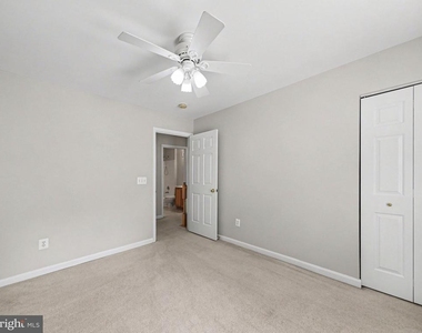 5641 Eppes Island Place - Photo Thumbnail 13