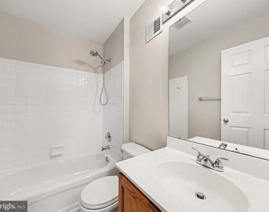 5641 Eppes Island Place - Photo Thumbnail 16