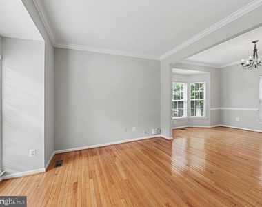 5641 Eppes Island Place - Photo Thumbnail 8