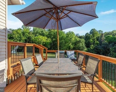 8201 Morningside Drive - Photo Thumbnail 25
