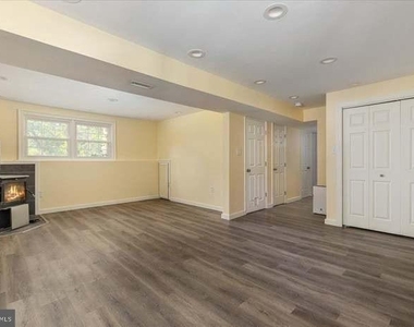8201 Morningside Drive - Photo Thumbnail 21