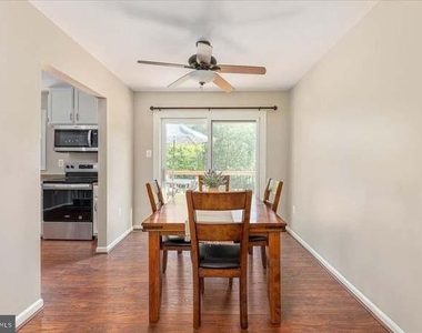 8201 Morningside Drive - Photo Thumbnail 6