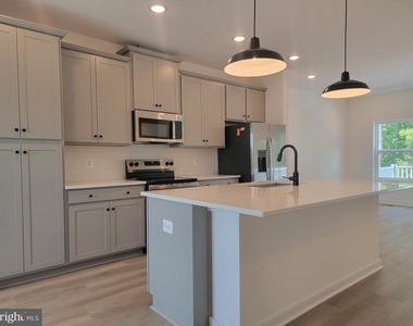 36165 Wilderness Shores Way - Photo Thumbnail 5