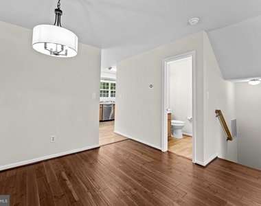 8644 Sanderling Drive - Photo Thumbnail 17