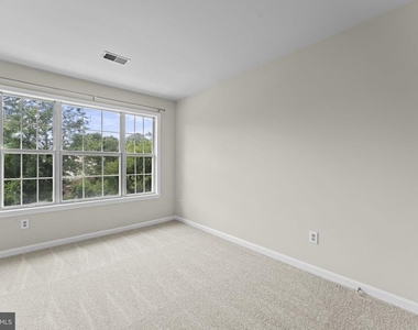 8644 Sanderling Drive - Photo Thumbnail 48