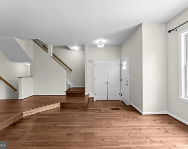 8644 Sanderling Drive - Photo Thumbnail 8