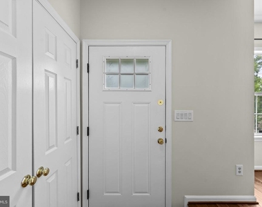 8644 Sanderling Drive - Photo Thumbnail 9