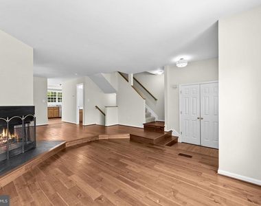 8644 Sanderling Drive - Photo Thumbnail 10