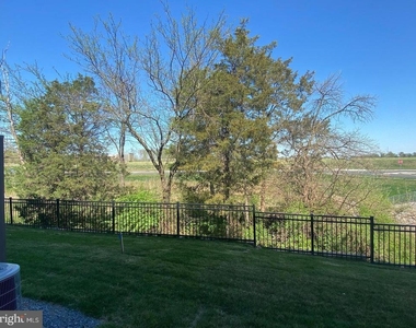 22274 Rivanna Shore Ter - Photo Thumbnail 29