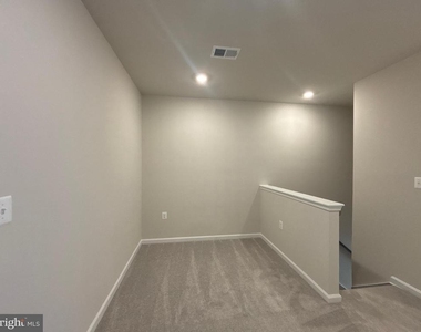42639 Darala Drive - Photo Thumbnail 21