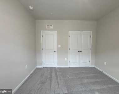 42639 Darala Drive - Photo Thumbnail 23