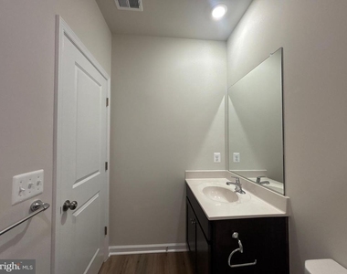 42639 Darala Drive - Photo Thumbnail 28