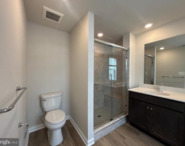 42639 Darala Drive - Photo Thumbnail 14